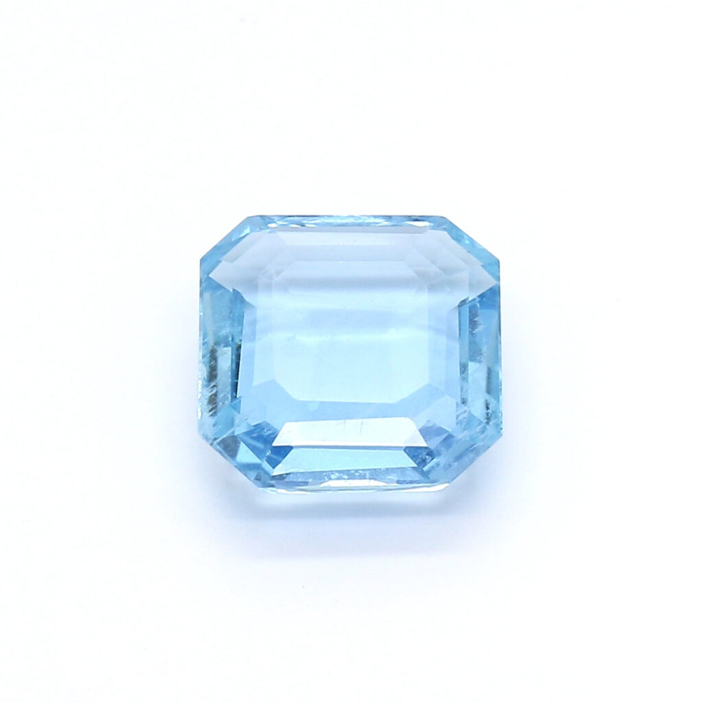 3.23ct Octagon Aquamarine