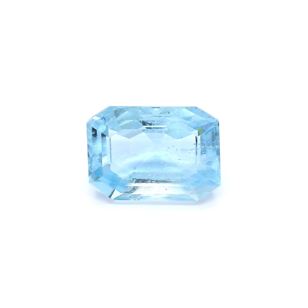3.23ct Octagon Aquamarine