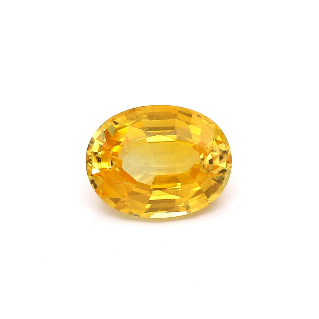 4.09ct Yellow Oval Sapphire